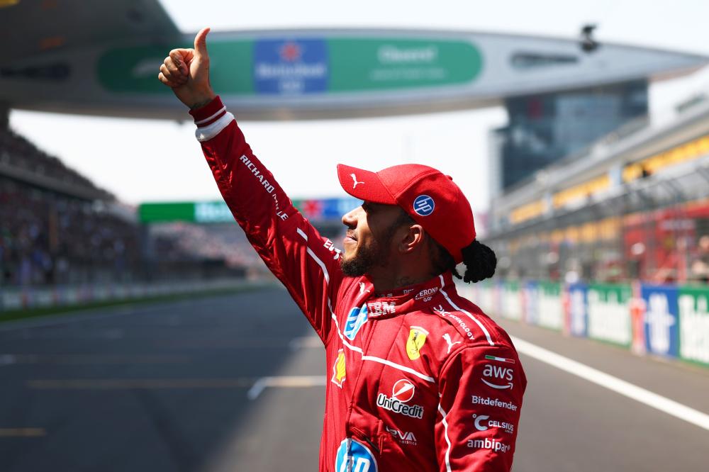 今天一条龙破门！这动作幅度，这过人摆脱后的射门，...