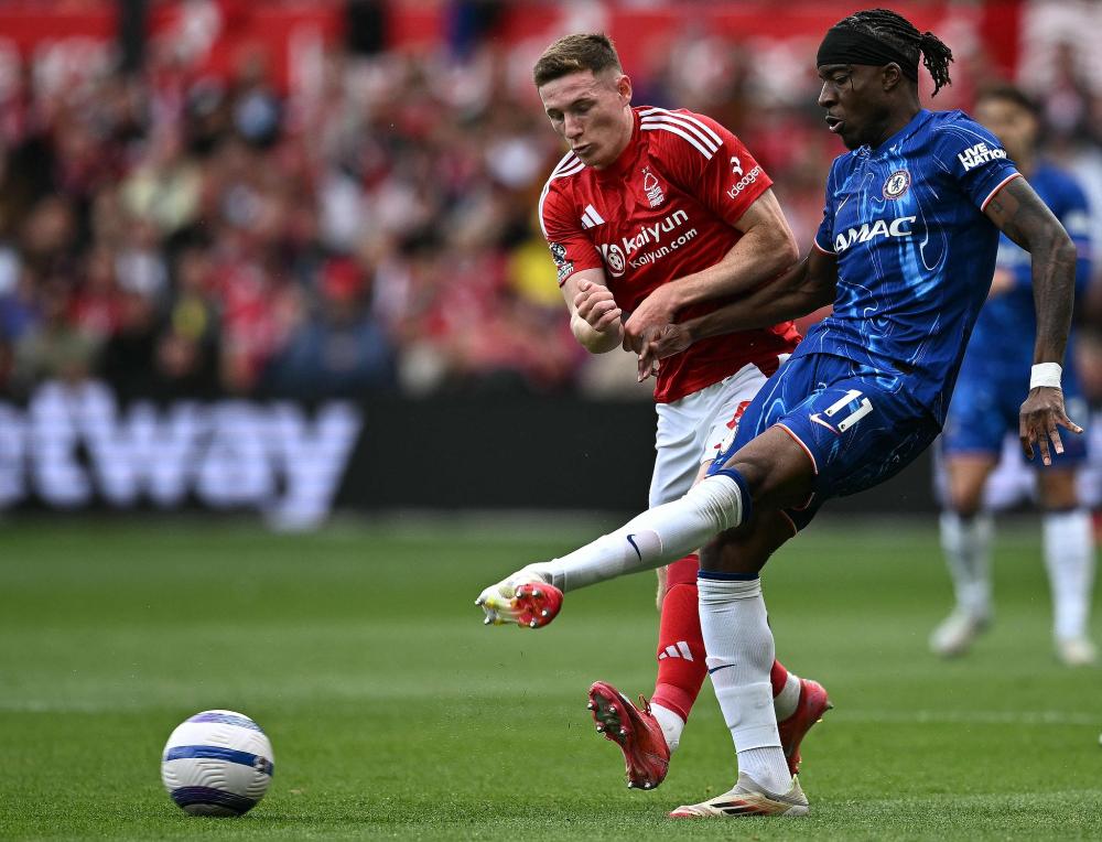 长传、过人成功率100%，卡尔当选柏林联合vs拜仁全场最佳